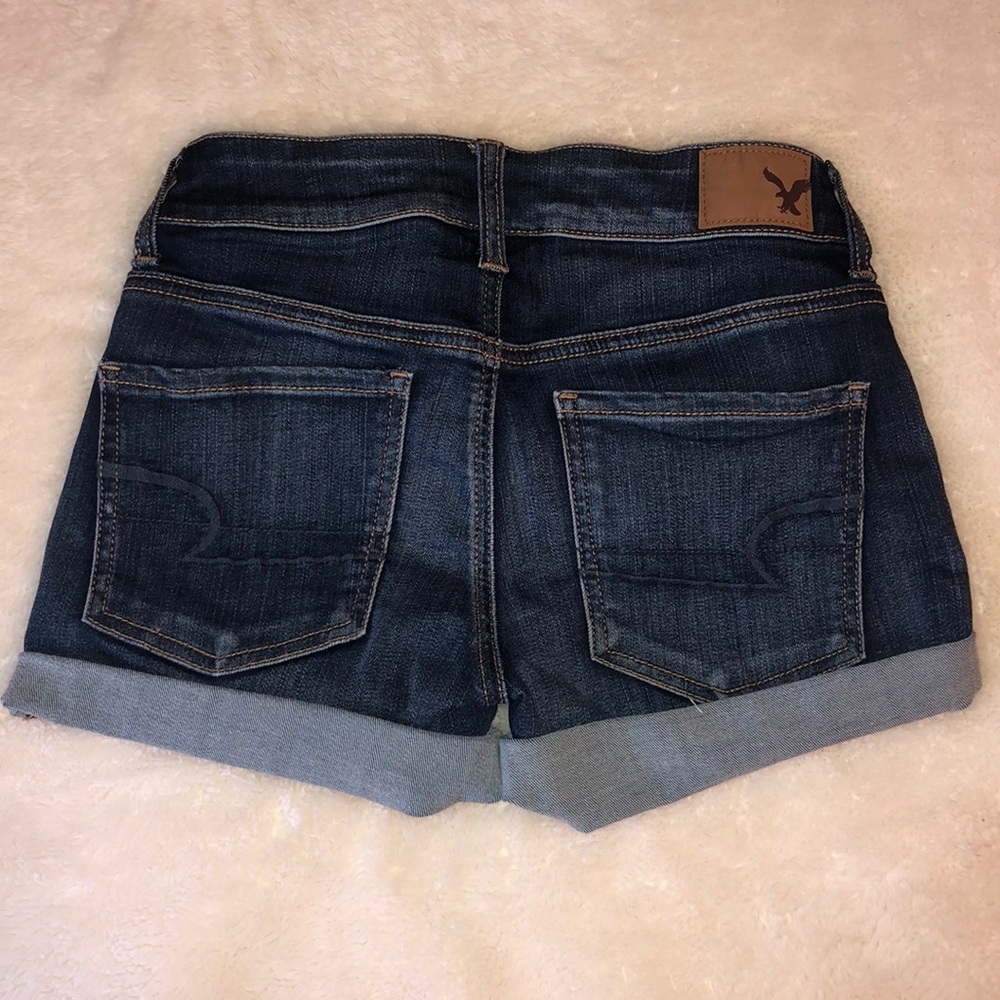 Shorts - Picture 3 of 3